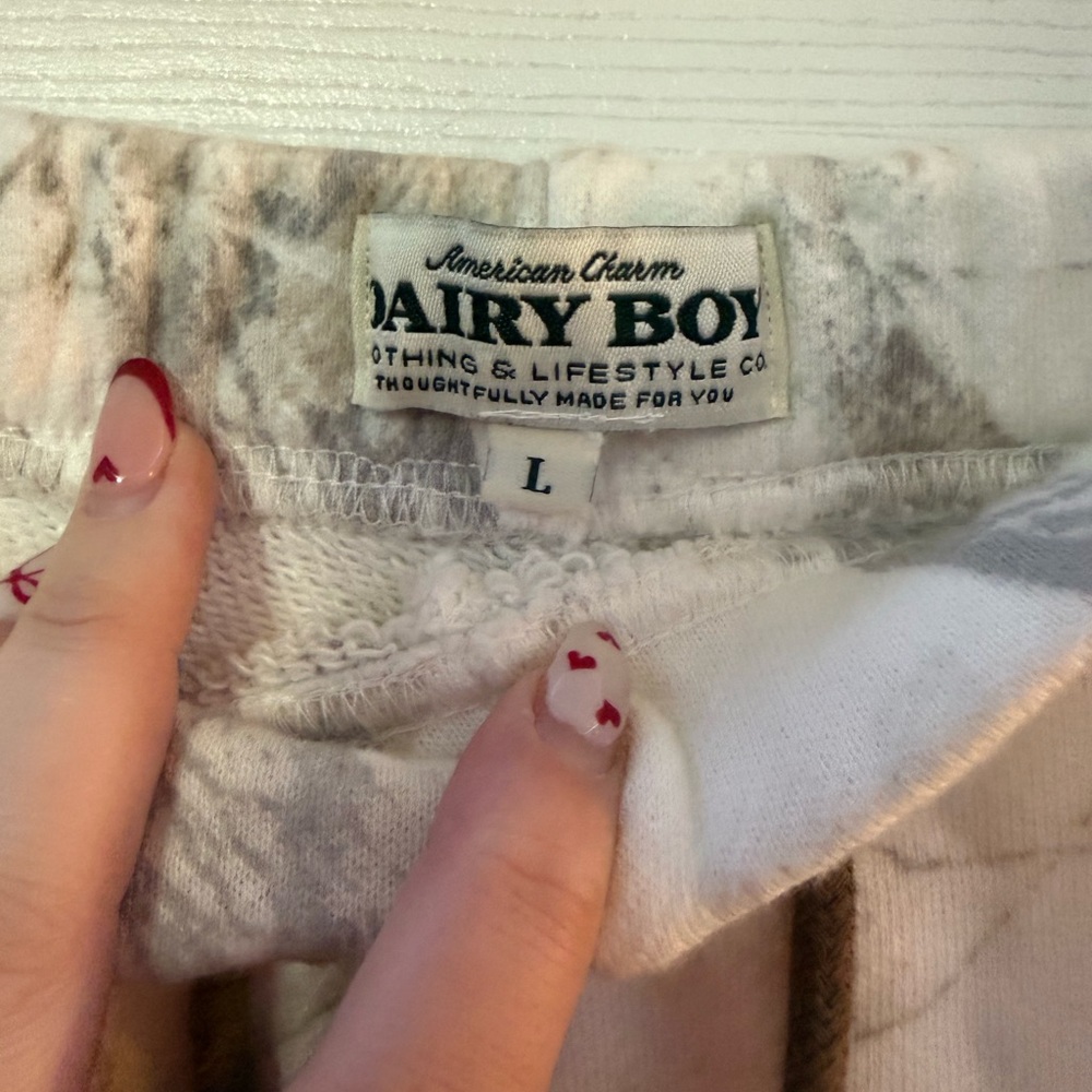 DAIRY BOY Camo Sweatpants - Picture 3 of 3